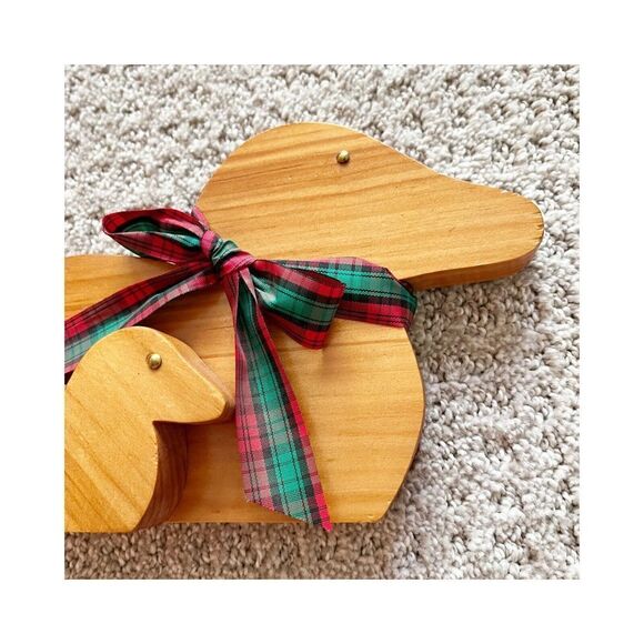 Hand Carved Duck Wall Plaque Wooden Folk Art Country Decor Mom Dad Baby 80s 90s - Picture 3 of 8